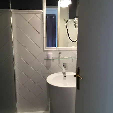 La Le Prieure 3* Amiens